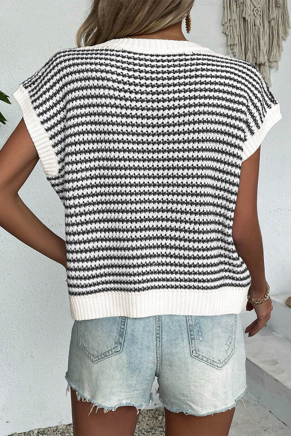 Blue Stripe Ribbed Trim Loose Fit Knitted Sweater Vest